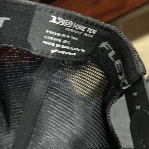 Peaky Blinders Black Trucker Hat with Logo Patch - Picture 4 of 6